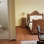 Palac Kwilecki -agroturystyka Premium & منتجع *