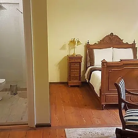 Palac Kwilecki -agroturystyka Premium & منتجع *